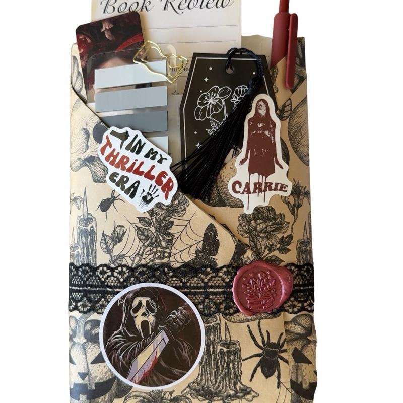 Hardcover - Blind Date With A Book