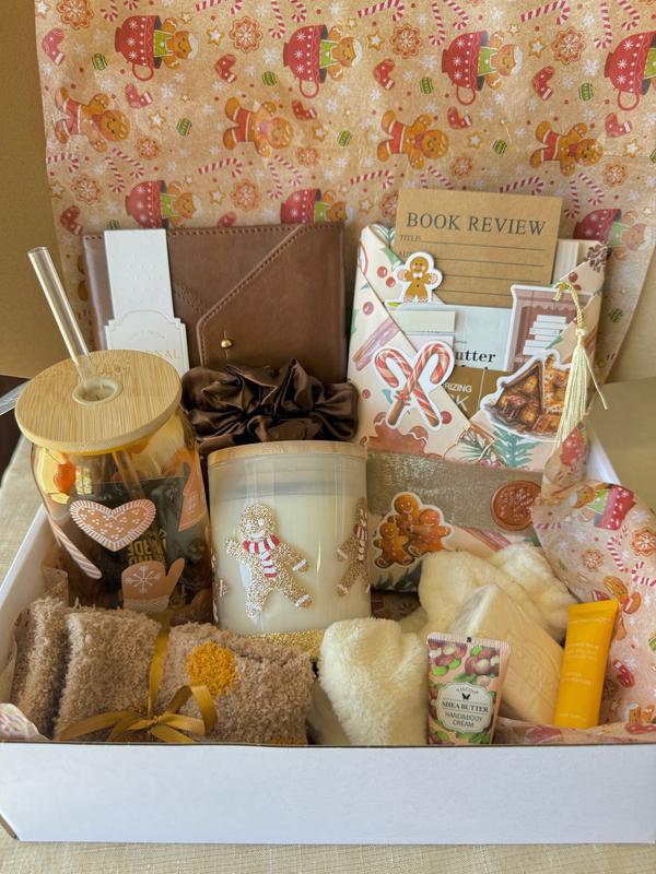 Gingerbread Snap - Blind Date With a Book - Self Care Box