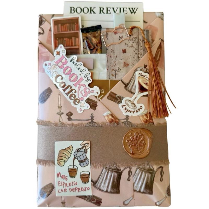 Hardcover - Blind Date With A Book