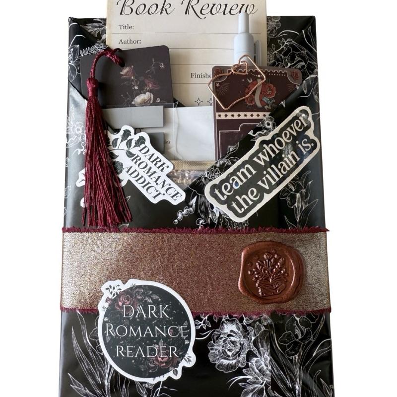 Hardcover - Blind Date With A Book